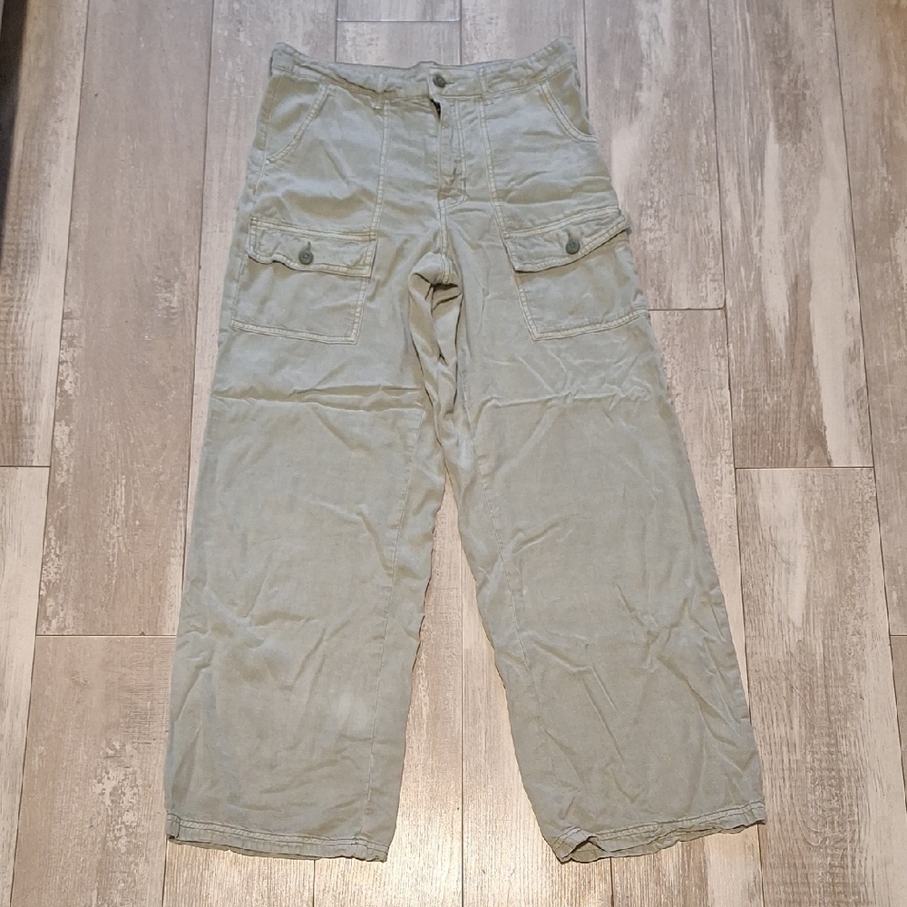 Womens  Casual Skater  Cargo Pants - Green Size 6 Regular  American Eagle